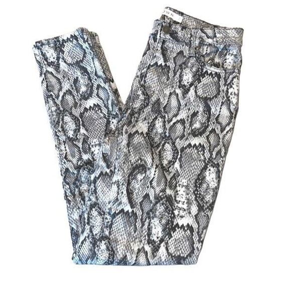 Tinseltown Women's Snake Print Pants High Rise Stretch Skinny Slim Leg Gray Sz 5 - Picture 1 of 10